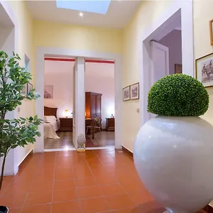 Appartamento Bruca House Aeroporto di Catania Fontana Rossa