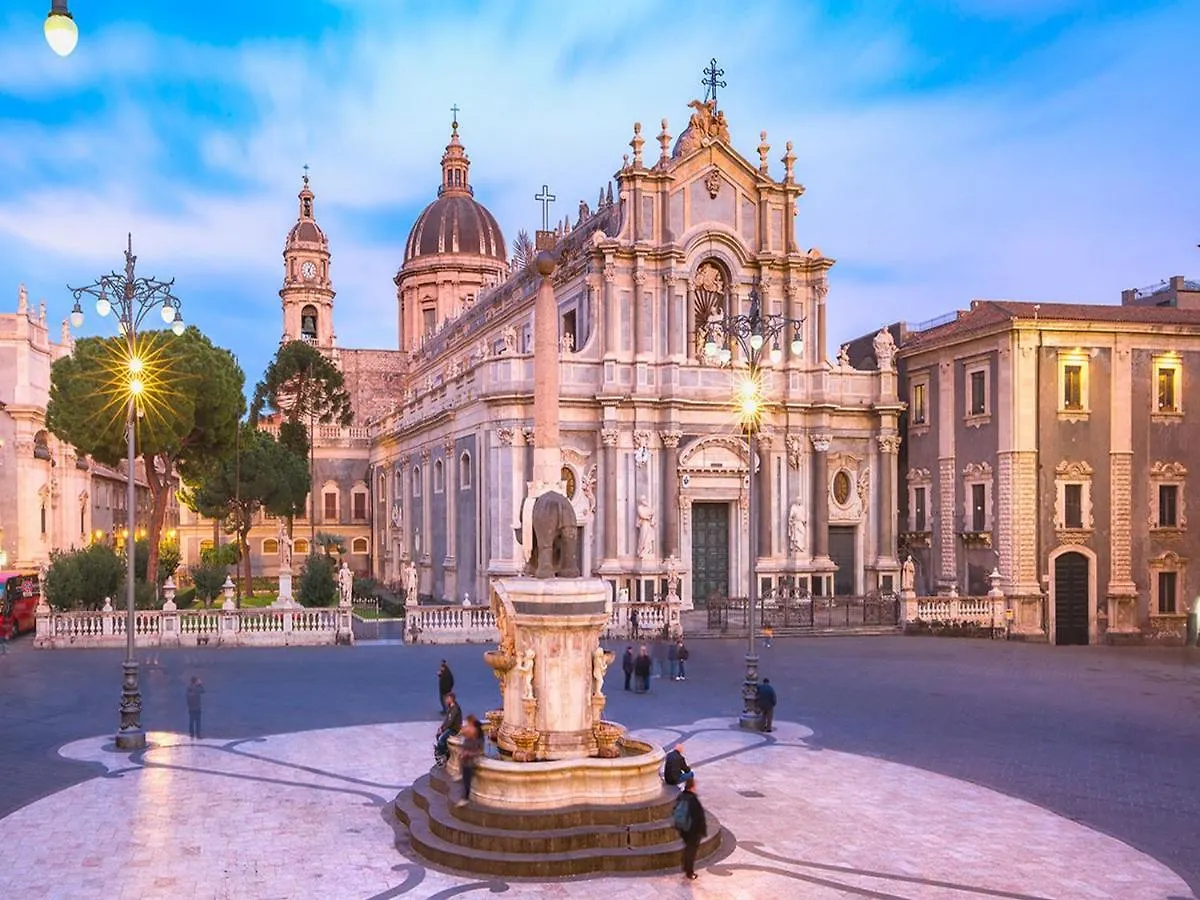 Villaggio Albergo Internazionale La Plaja Aeroporto di Catania Fontana Rossa Parco vacanze