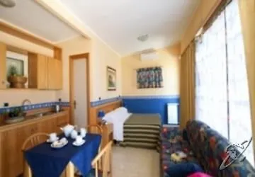 Villaggio Albergo Internazionale La Plaja Aeroporto di Catania Fontana Rossa 3*,
